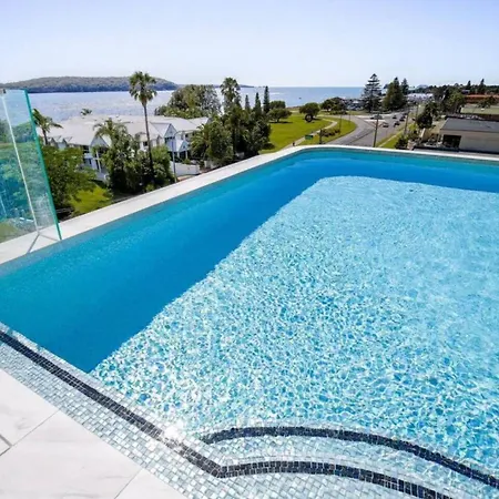 Elegantly Spacious 3-Bed Unit Overlooking The Bay Batemans Bay Exterior photo